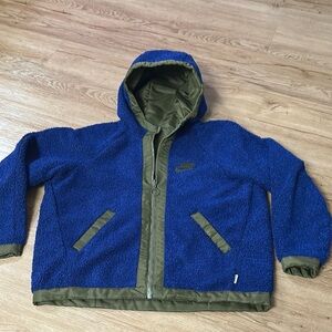 Nike jacket reversible size small